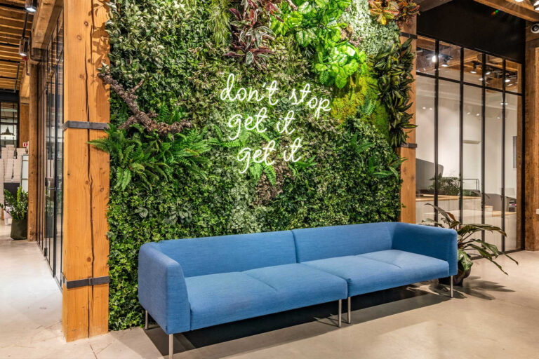 the-silk-company-85-1.1920×0